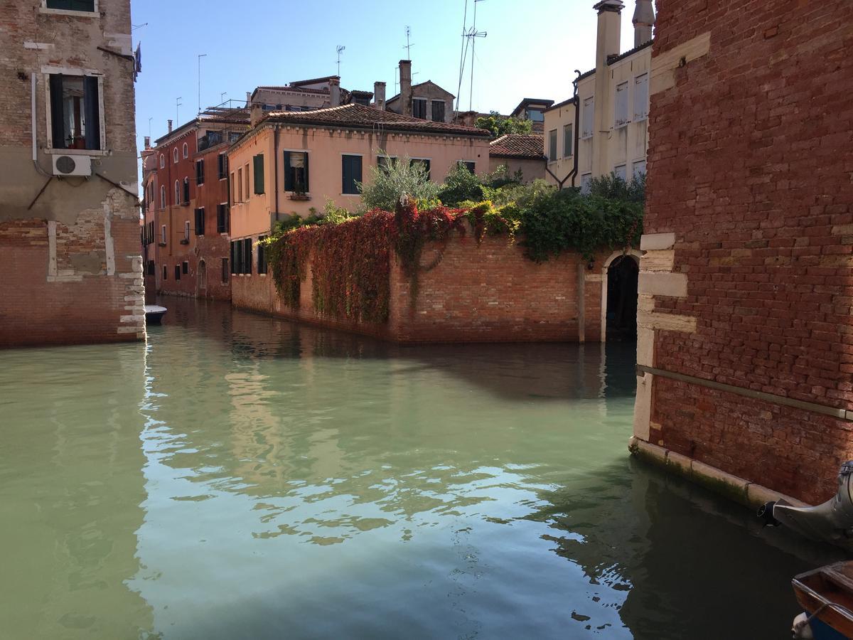 B&B Allo Squero Venesia Bagian luar foto